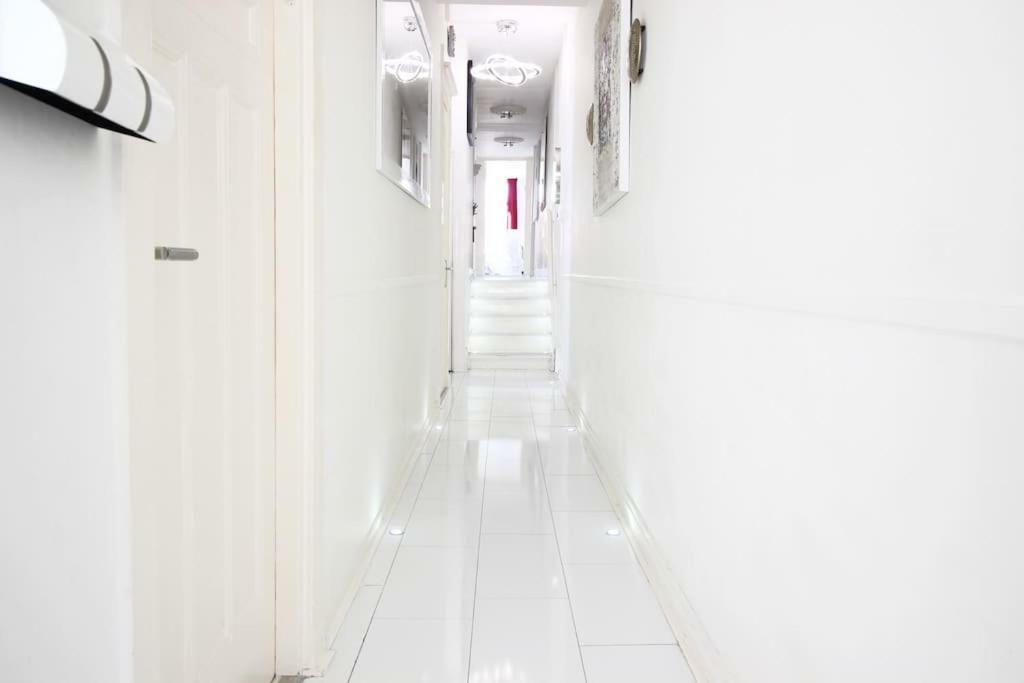 White Luxury Penthouse In Centre Appartamento Amsterdam